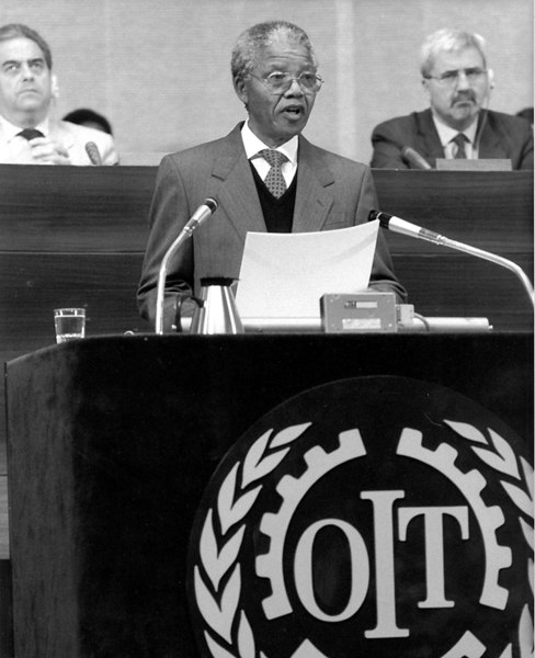Nelson Mandela an der 77. internationalen Arbeitskonferenz, Genf, 8. Juni 1990.